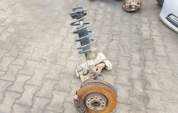 Audi A3 S3 8P Front wheel hub spindle knuckle 