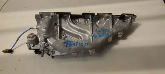 Opel Vivaro Intake manifold 140032531R