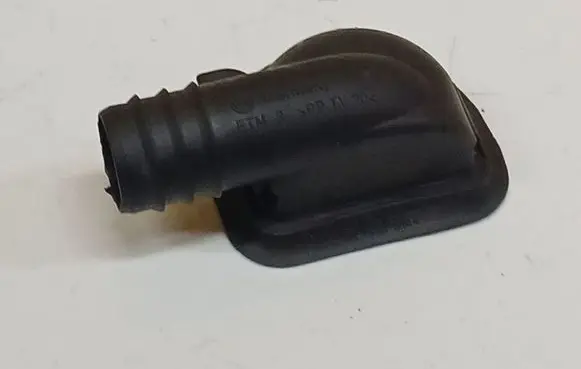 Volkswagen PASSAT B6 Other exterior part 1K0820731