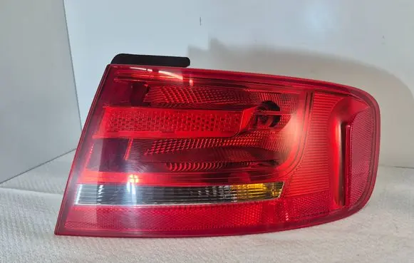 Audi A4 S4 B8 8K Rear/tail lights 166964 8K5945096D