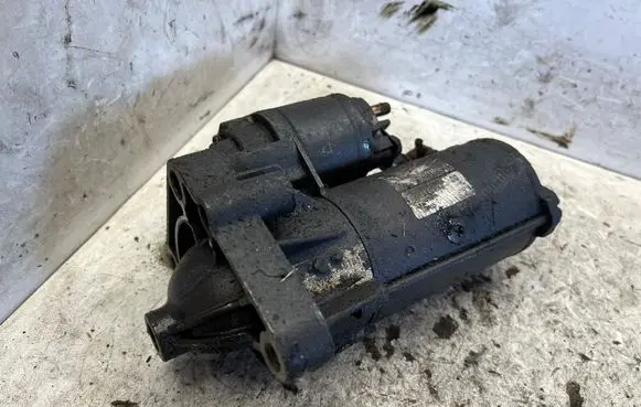 Renault Master II Starter motor 670406