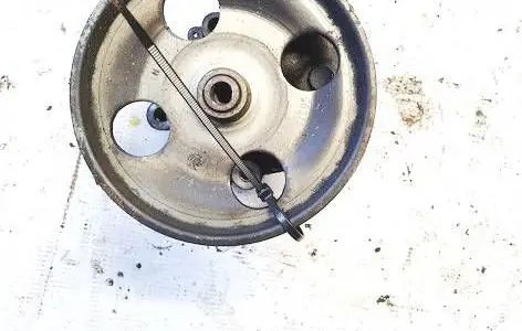 Citroen C5 Power steering pump 9637000880