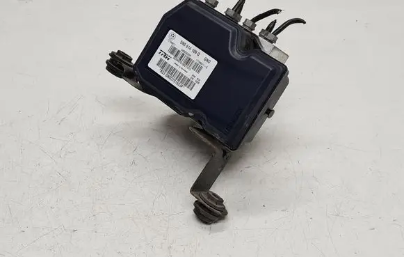 Volkswagen Tiguan ABS Pump 5N0614109Q
