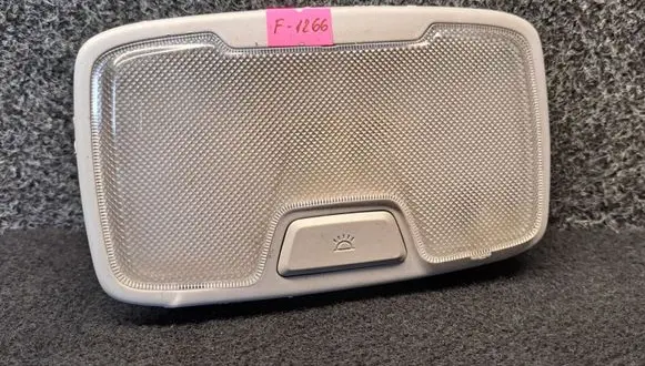 Hyundai i40 Rear seat light 928503Z000