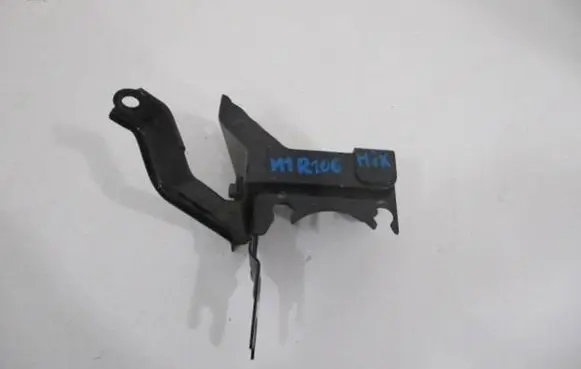 Renault Kadjar ABS pump bracket 0002A4S AD4R