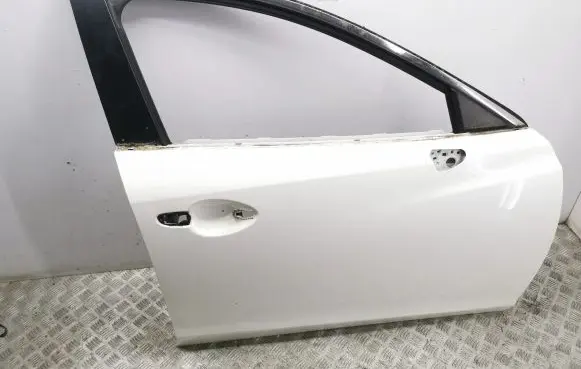 Mazda 6 Front door