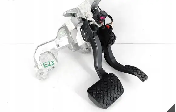Audi A6 S6 C7 4G Accelerator throttle pedal 8K1723523A