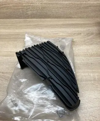 Peugeot 308 Front bumper corner part panel trim 9801606780 9801606777