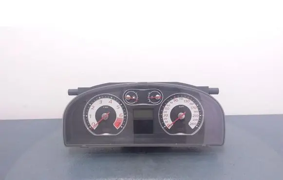 Renault Laguna II Speedometer (instrument cluster) 8200291336