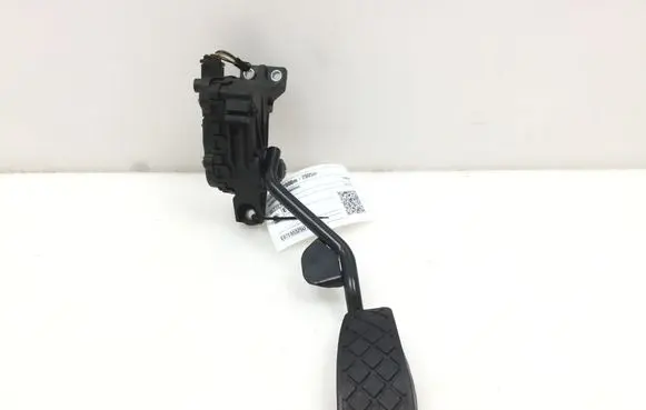 Audi A4 S4 B6 8E 8H Accelerator throttle pedal 8E2721523J