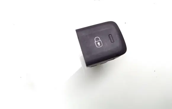 Citroen Berlingo Central locking switch button 68767