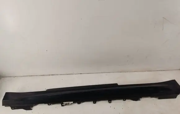 BMW M4 F82 F83 Sill 8054291