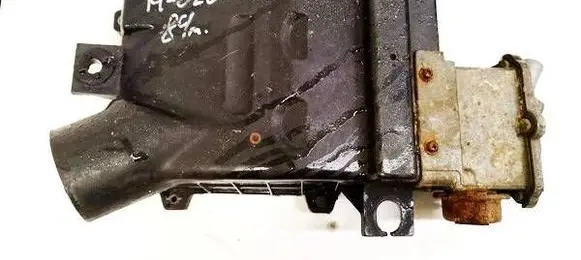 Mazda 626 Air filter box 870903