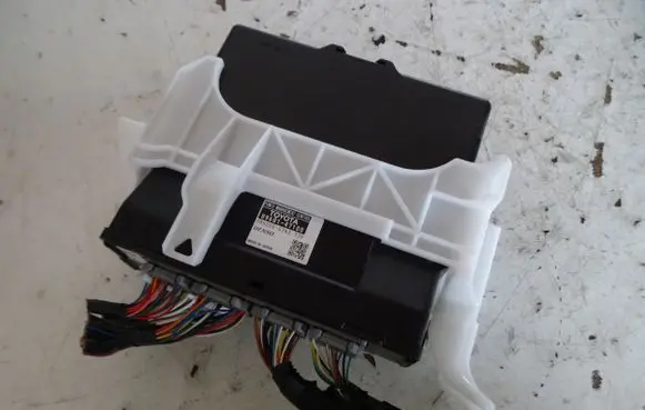 Toyota Prius (XW30) Other control units/modules 8968147100