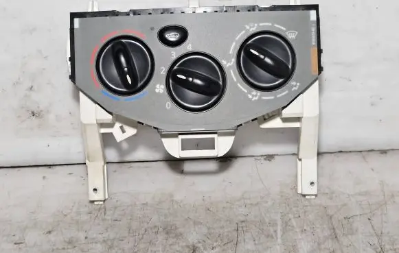 Nissan Primastar Climate control unit W964097K