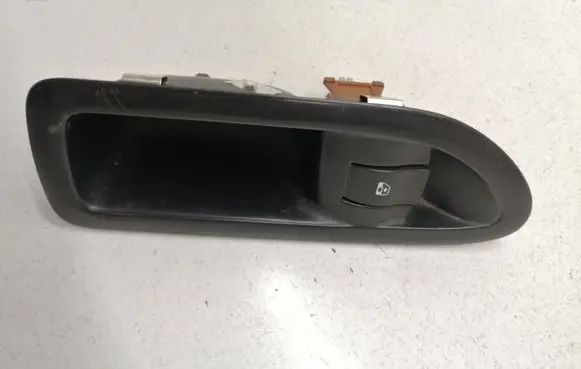 Renault Laguna II Electric window control switch 8200317493