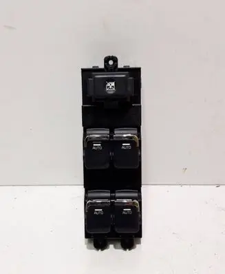 KIA Ceed Electric window control switch 93570A2200 4C24901000