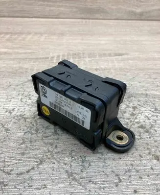 Volkswagen Touran I ESP acceleration yaw rate sensor 7H0907655A
