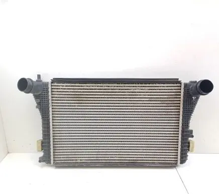Volkswagen Caddy Intercooler radiator 1K0145803BM