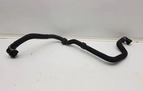 Jaguar I-Pace Engine coolant pipe/hose