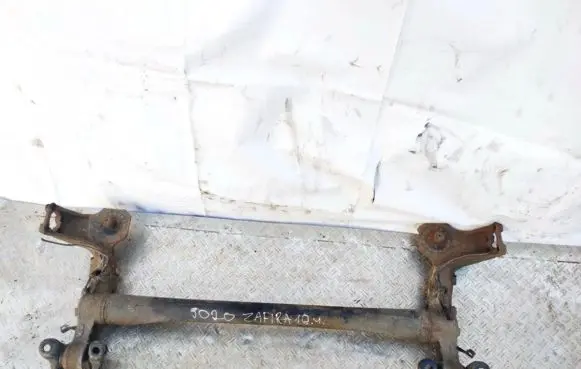 Opel Zafira B Rear subframe 