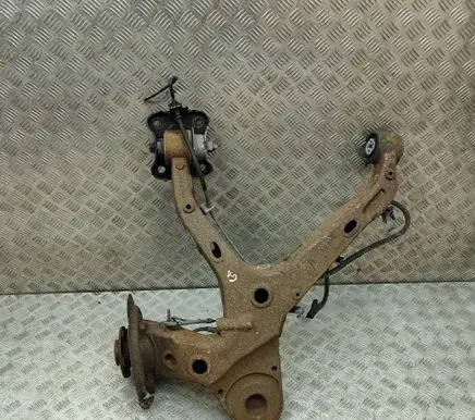Opel Vivaro Rear wheel hub 9807504980