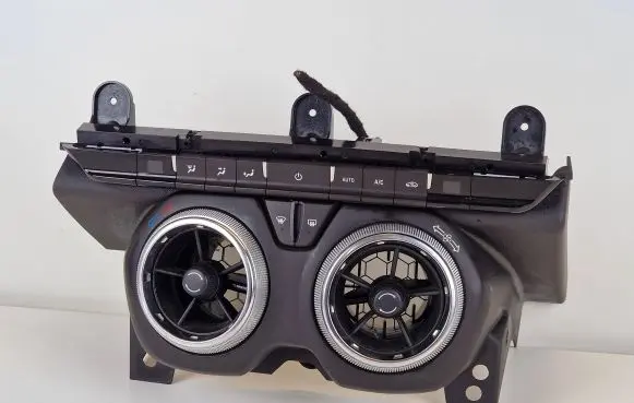 Chevrolet Camaro Climate control unit 84078979 7370200000000X 000235226