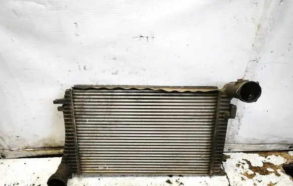 Volkswagen Caddy Intercooler radiator