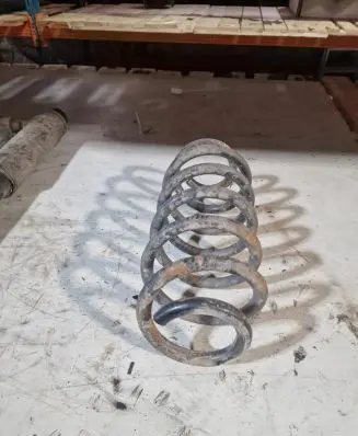Toyota Prius+ (ZVW40) Rear coil spring