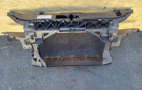 Seat Leon (1P) Radiator support slam panel 1P0805588B