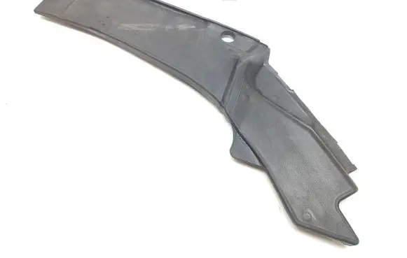 Audi A4 S4 B9 8W Radiator trim 8W0805285A