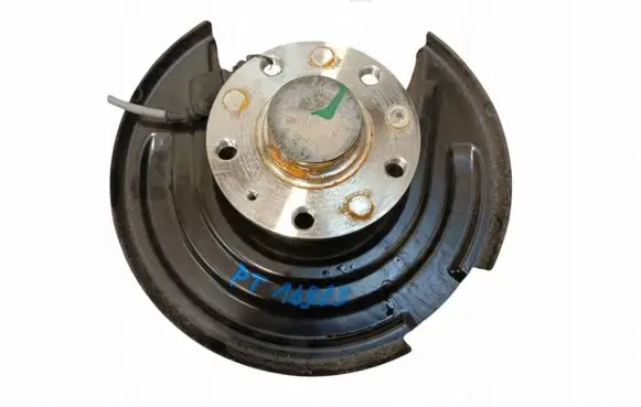 Seat Leon (1M) Rear wheel hub