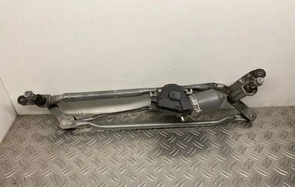 Land Rover Range Rover Sport L494 Front wiper linkage and motor CPLA17500AC