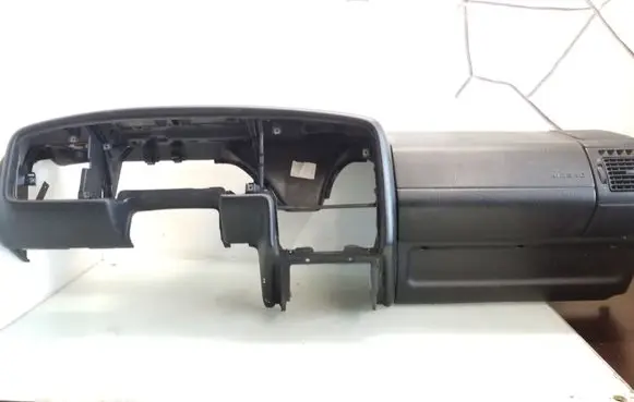 Volkswagen PASSAT B4 Dashboard 3A1857003