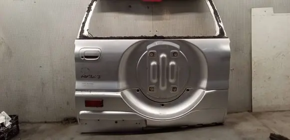 Toyota RAV 4 (XA20) Tailgate/trunk/boot lid 