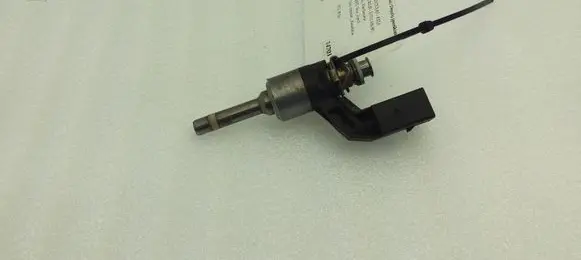 Volkswagen Golf VI Fuel injector 03C906036