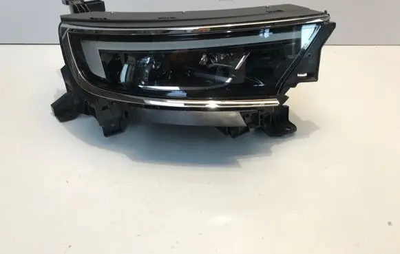 Opel Mokka B Headlight/headlamp 9834029980 368158932