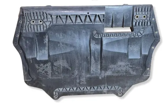 Skoda Yeti (5L) Engine splash shield/under tray 5C6825901B 5L6825902A 5C6825901C
