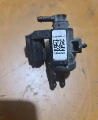Valve vacuum