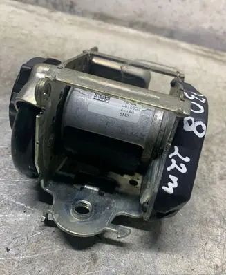 Peugeot 308 Front seatbelt 98387293XX