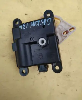 Nissan Qashqai A/C air flow flap actuator/motor 3K01030840