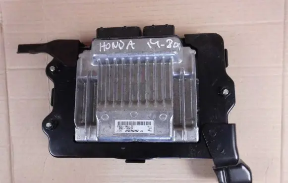 Honda Civic X Engine control unit/module ECU 378205ANEC1