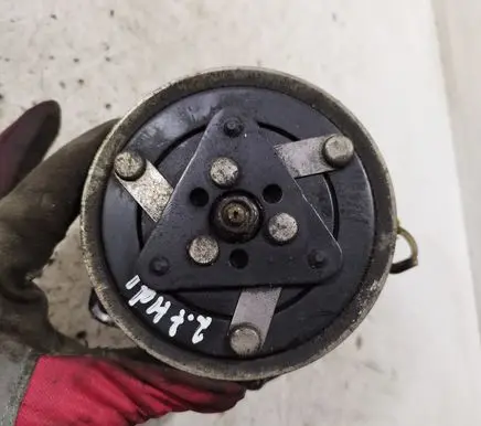 Peugeot 607 Air conditioning (A/C) compressor (pump) 9656572380