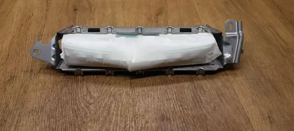 Lexus RX 450H Knee airbag 739000E0080C0