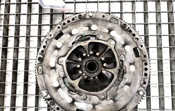 Volkswagen PASSAT B6 Clutch set kit 123042610