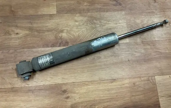 Audi A6 S6 C6 4F Rear shock absorber with coil spring 13645001