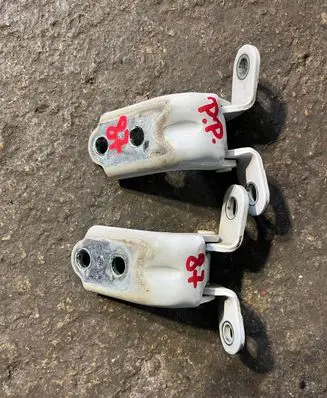 KIA Optima Front door hinge set braknumeruczci