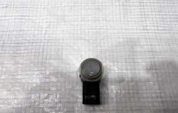 Alfa Romeo Giulietta Parking PDC sensor 735537081