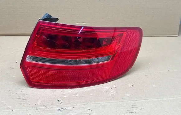 Rear/tail lights
