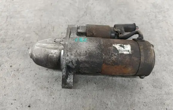 Mitsubishi Colt Starter motor 